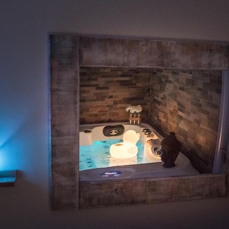 Suite Avec Jacuzzi Privatif Barcares Plage Le Barcarès Buitenkant foto